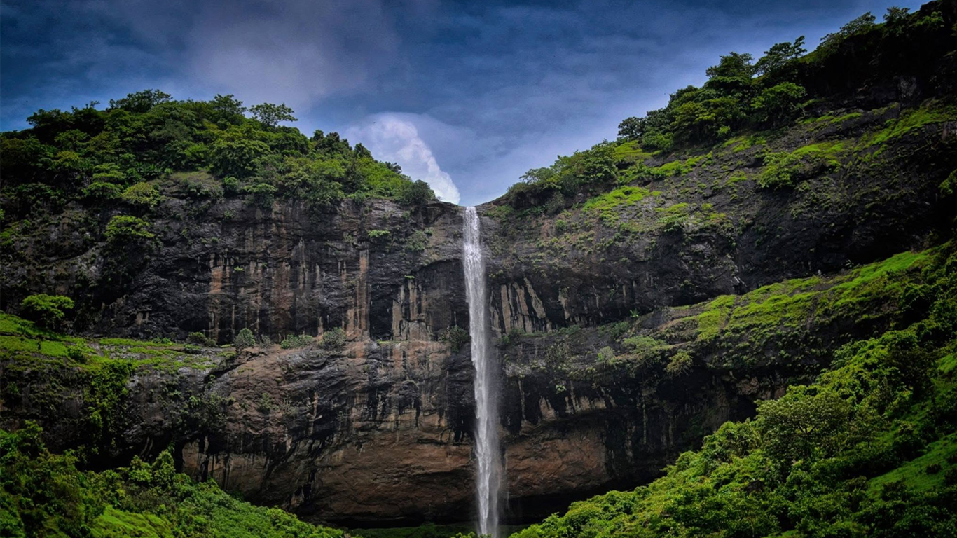 Pandavkada Falls